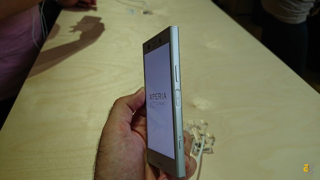 anteprima-sony-xz1-xz1-compact