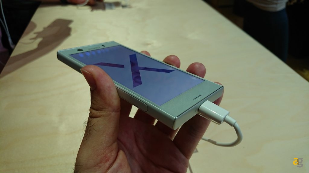 anteprima-sony-xz1-xz1-compact