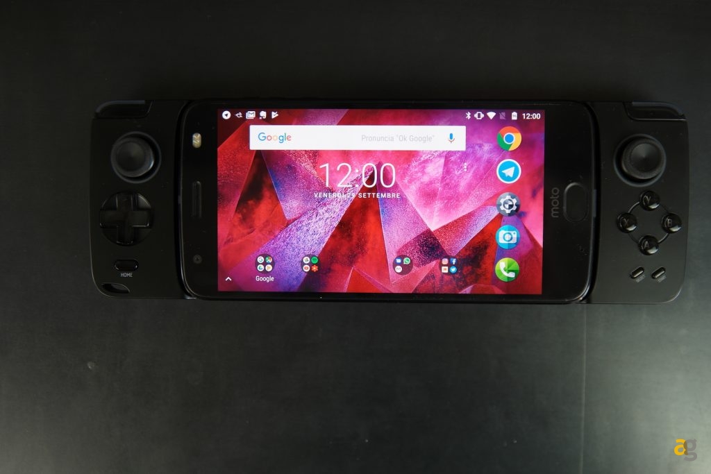 recensione-moto-z2-force-mods-game-pad-camera-360