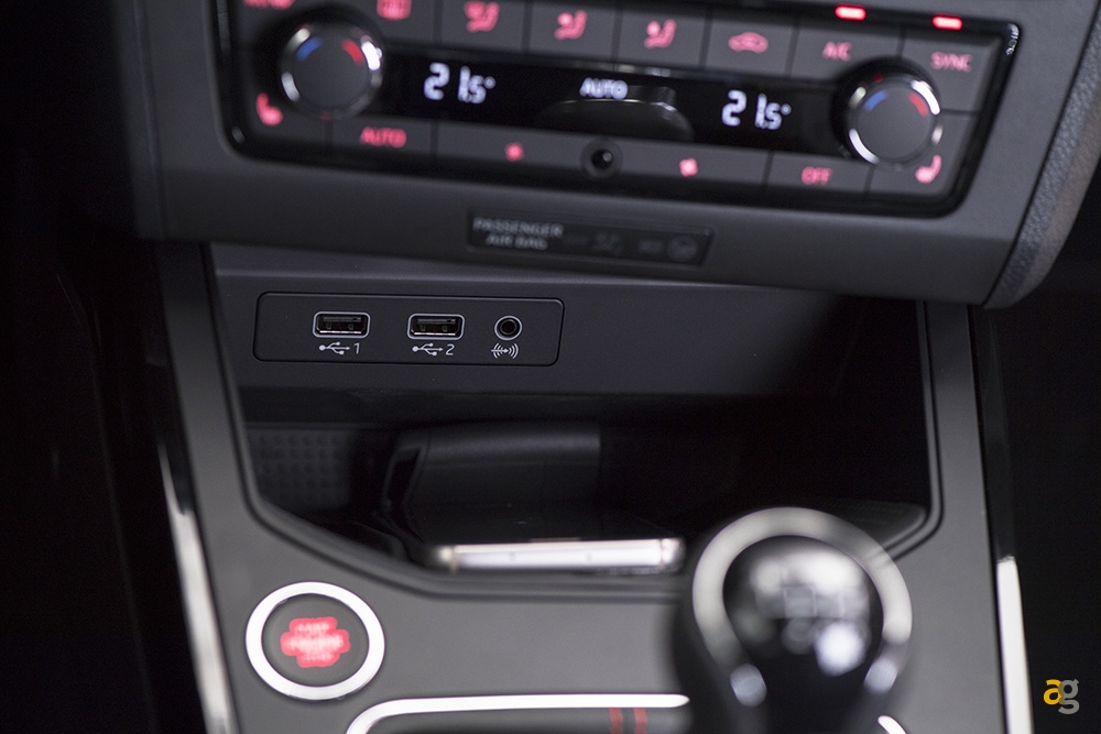 seat-arona-tecnologia-google-pixel-2-xl