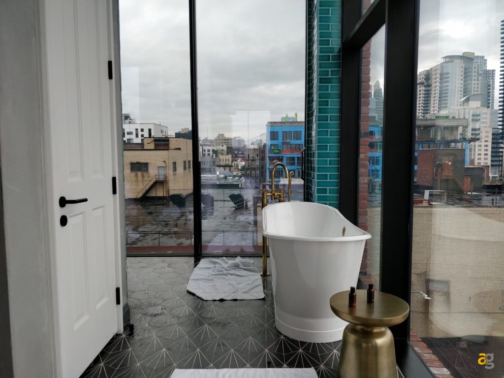 recensione-oneplus-5t