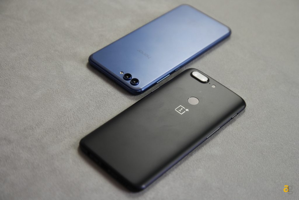 confronto-honor-view-10-oneplus-5t