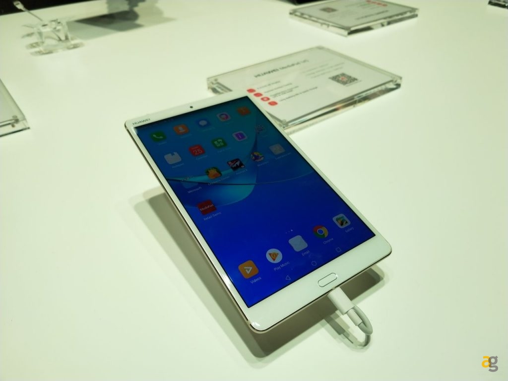 huawei-annuncia-5g-matebook-x-pro-mediapad-m5