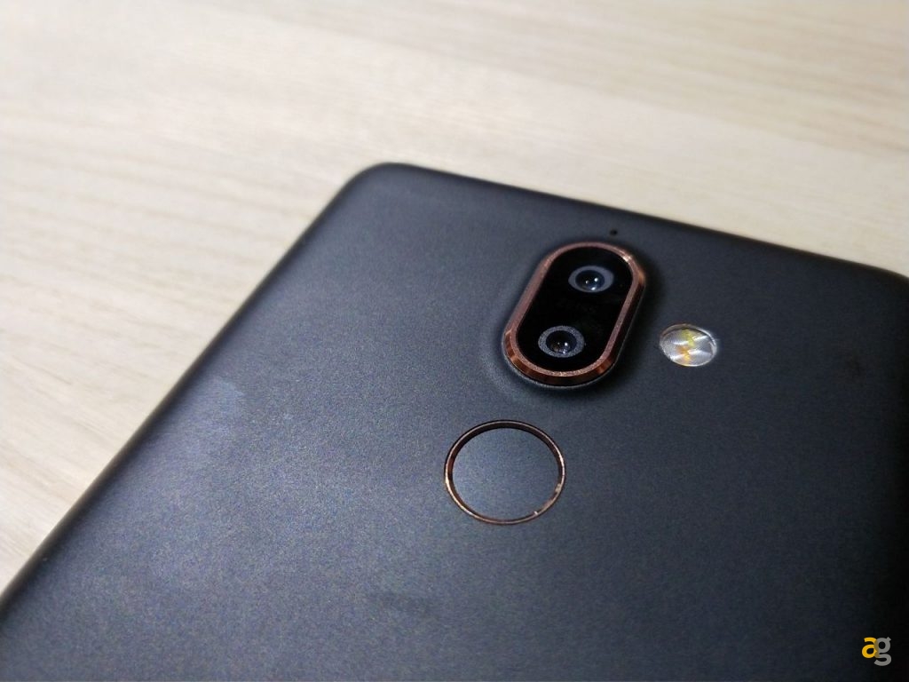 nokia-annuncia-un-8110-nokia-8-7-6