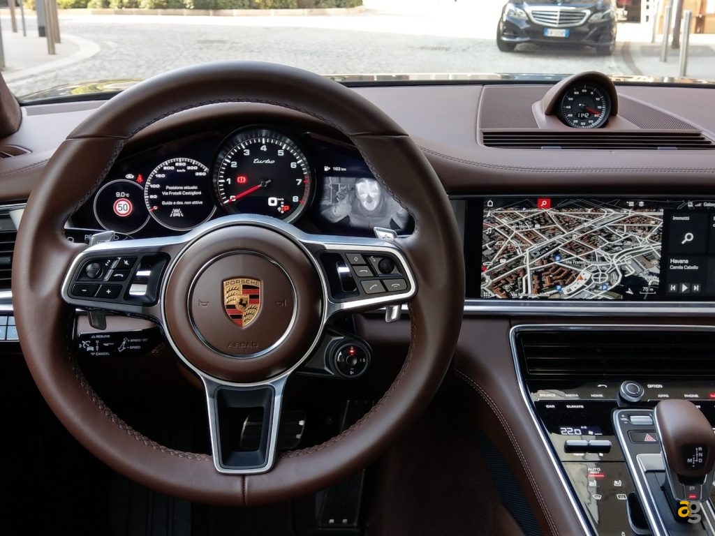 recensione-htc-u11-plus