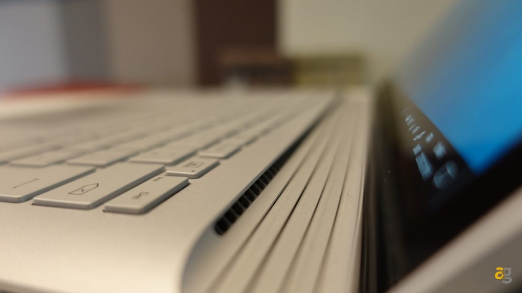 surface-book-2-microsoft