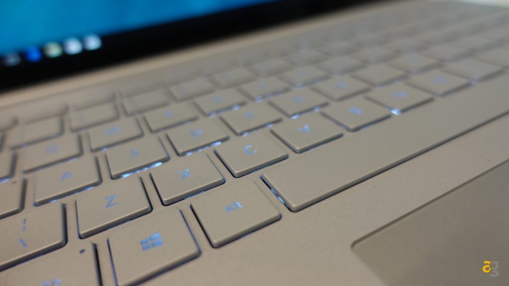 surface-book-2-microsoft