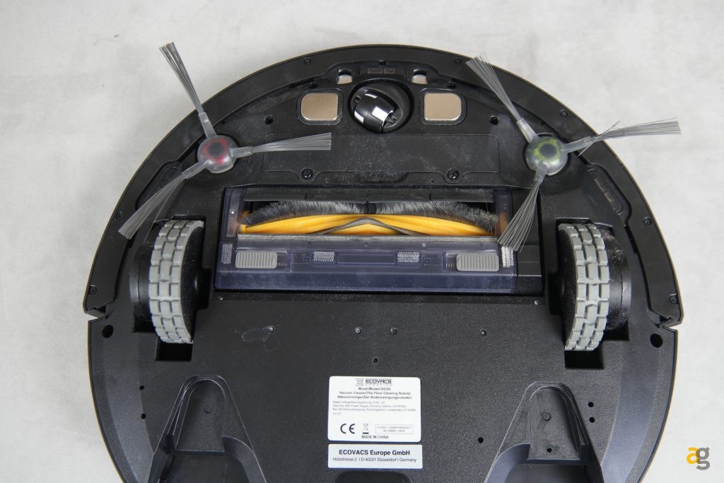 recensione-ecovacs-ozmo-930