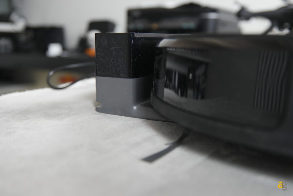 recensione-ecovacs-ozmo-930