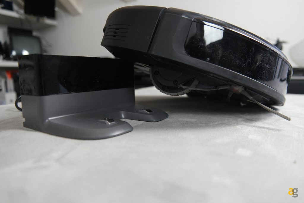 recensione-ecovacs-ozmo-930