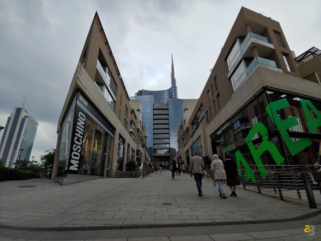 confronto-fotografico-s9plus-iphonex-p20pro-op6-honor10-lgg7