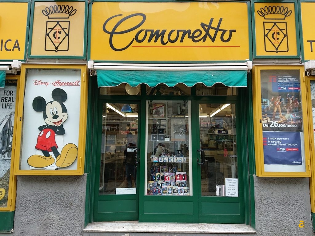 confronto-oneplus-6-s9-plus-sony-xz2-lg-g7-p20-pro-honor-10