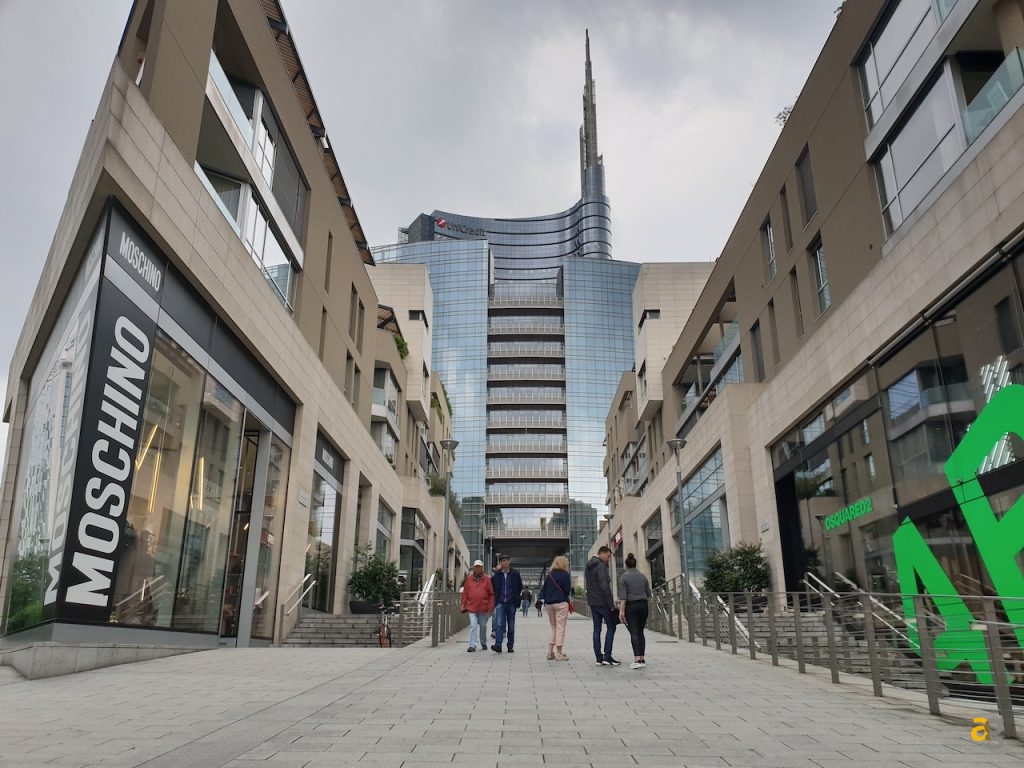 confronto-fotografico-s9plus-iphonex-p20pro-op6-honor10-lgg7