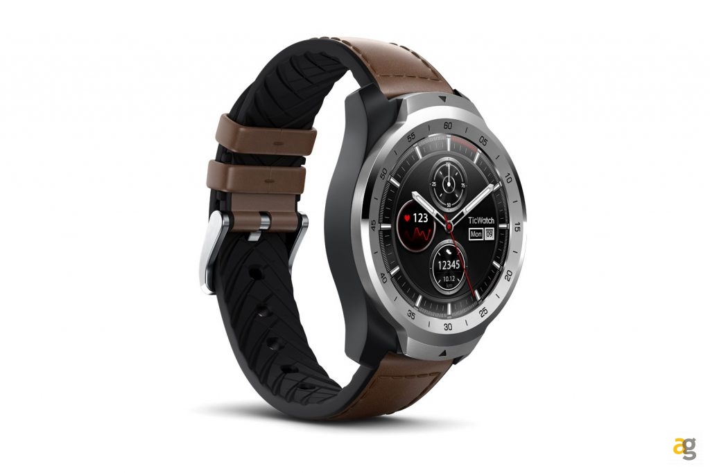 ticwatch-pro-display-oled-lcd-wear-os