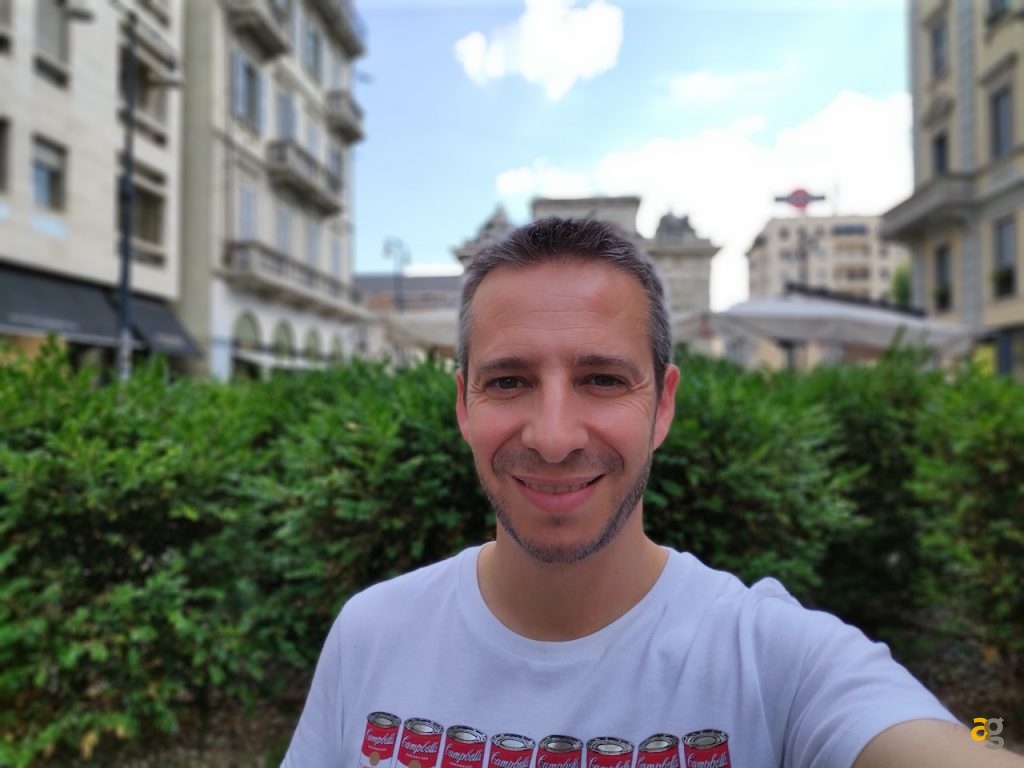 xiaomi-mi8-se-prime-impressioni