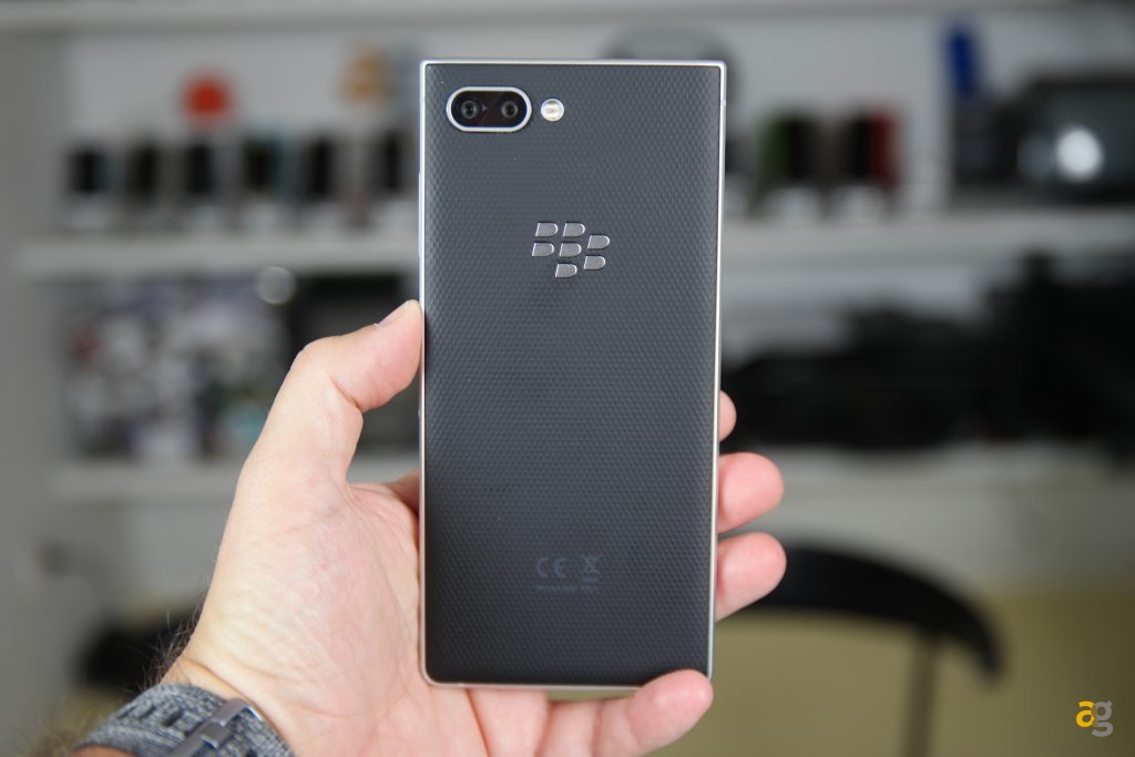 recensione-blackberry-key-2