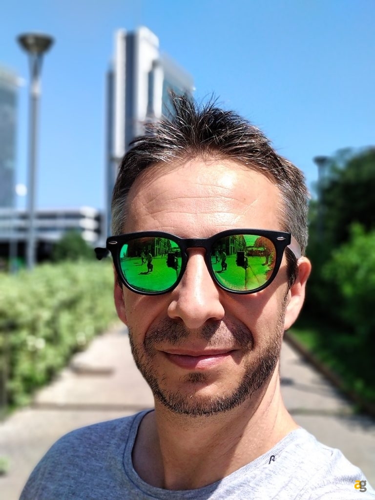 recensione-blackberry-key-2