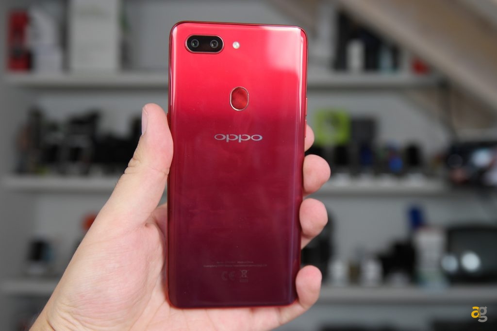 recensione-oppo-r15-pro