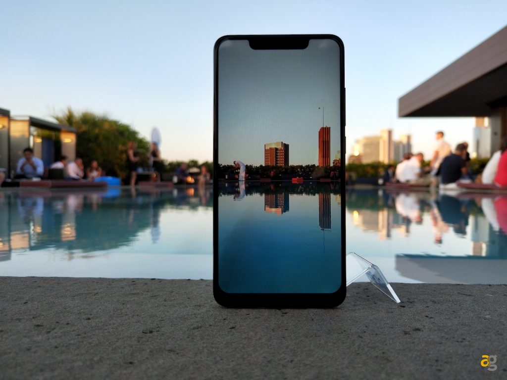 recensione-oppo-r15-pro