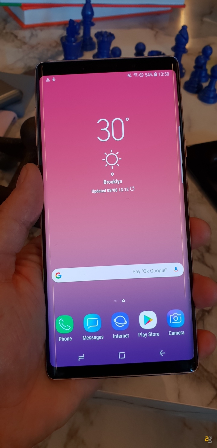 SAMSUNG GALAXY NOTE 9 specifiche prezzo disponibilità e Recensione dello Smartphone Samsung Galaxy Note 9