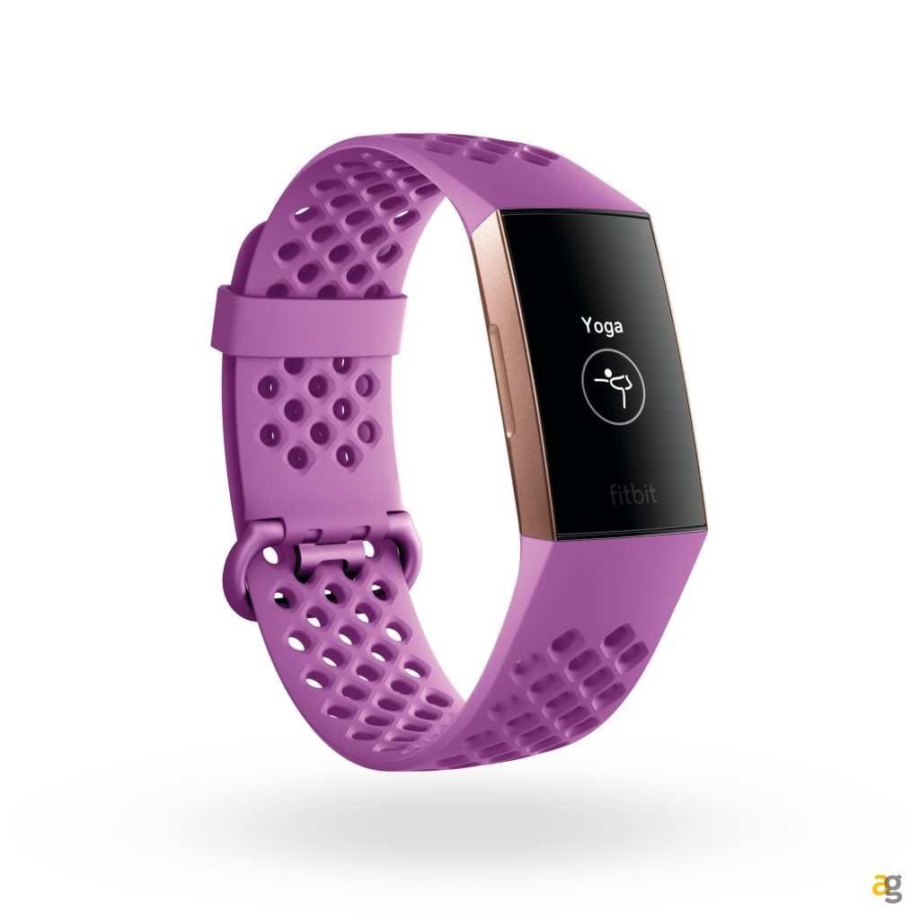 fitbit-charge-3-wearable-tracker-display