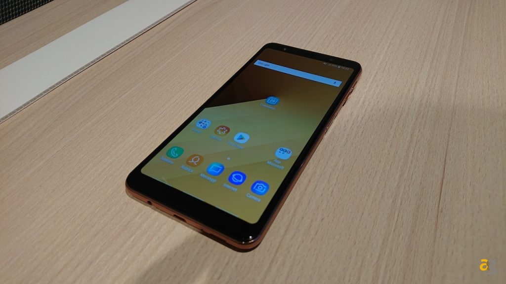 anteprima-samsung-galaxy-a7-2018