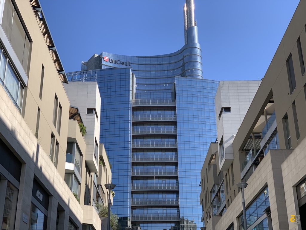 confronto-iphone-xs-max-vs-galaxy-s9-plus