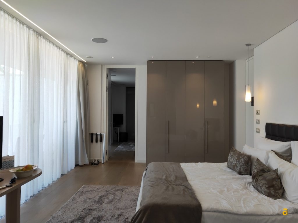 recensione-oppo-find-x