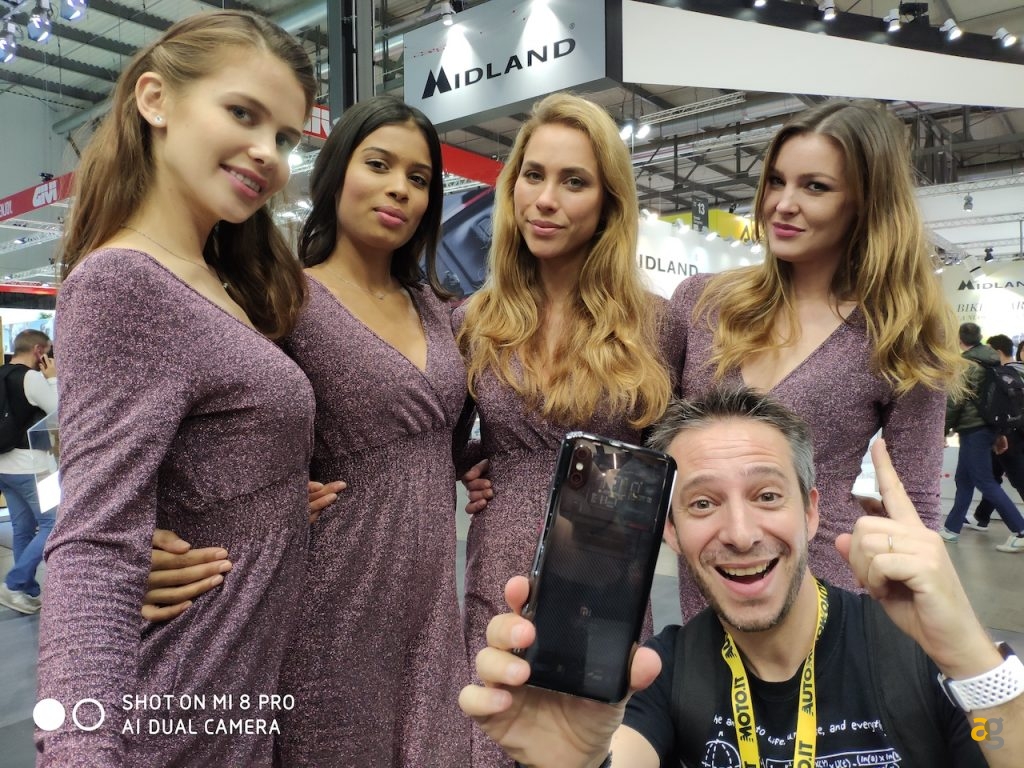 recensione-xiaomi-mi8-pro-trasparente