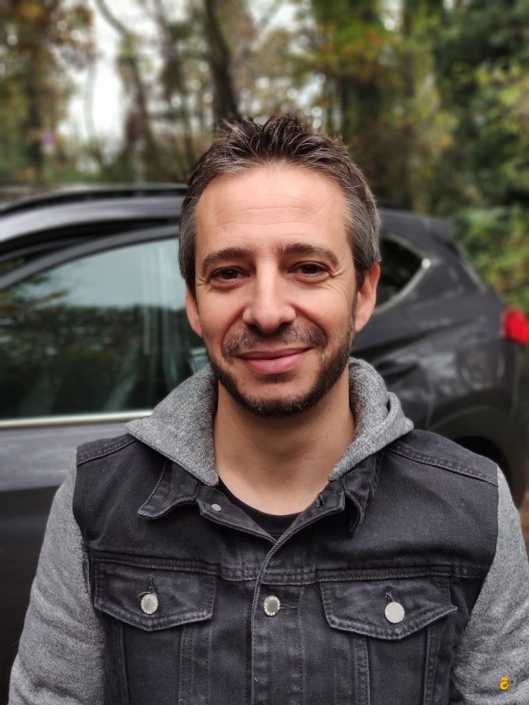 recensione-xiaomi-mi8-pro-trasparente