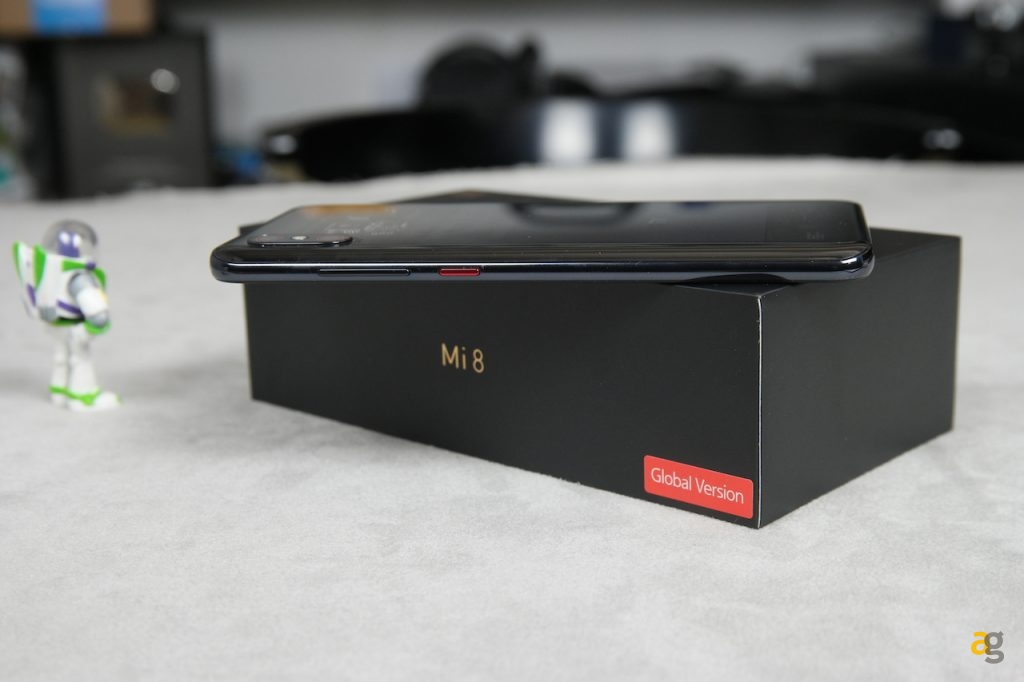recensione-xiaomi-mi8-pro-trasparente