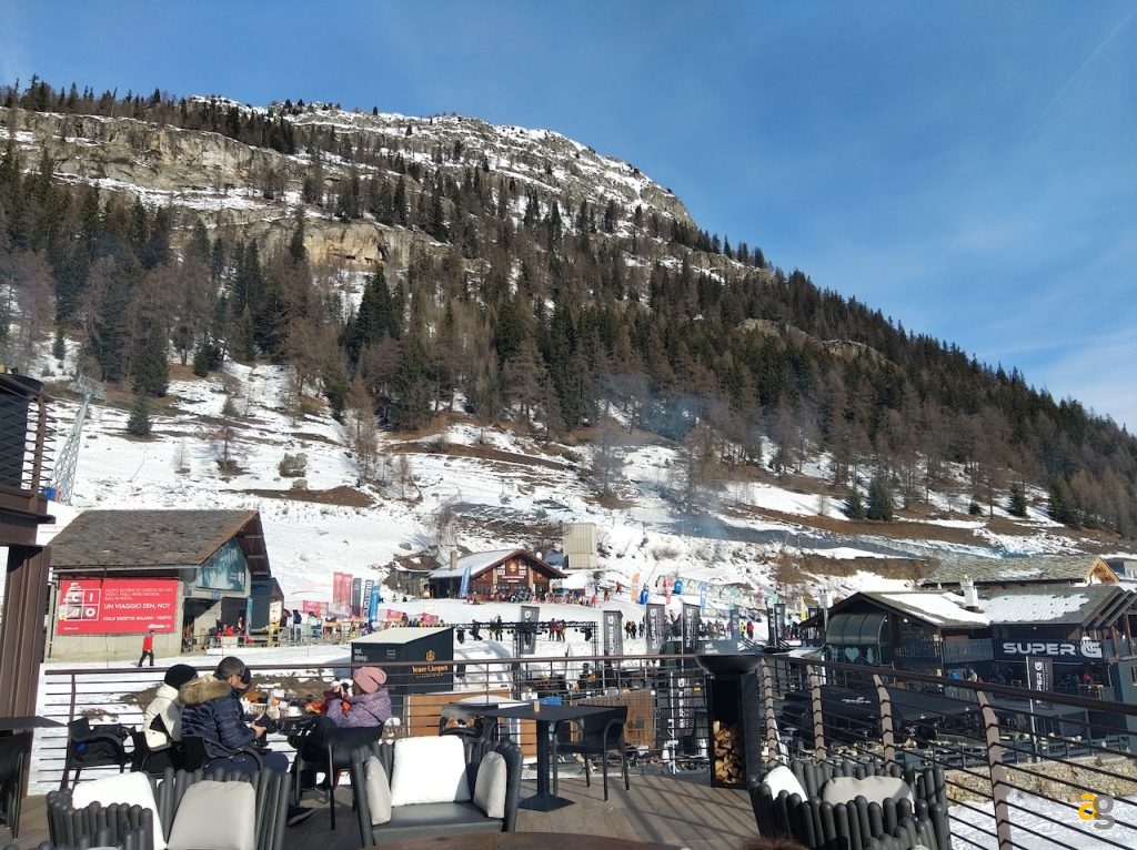 recensione-crosscall-x4-indistruttibile-con-action-cam