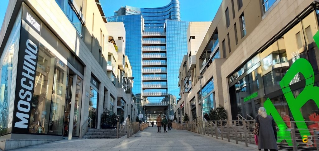 recensione-nubia-x-con-due-display