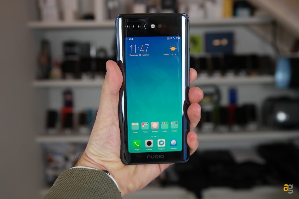 recensione-nubia-x-con-due-display