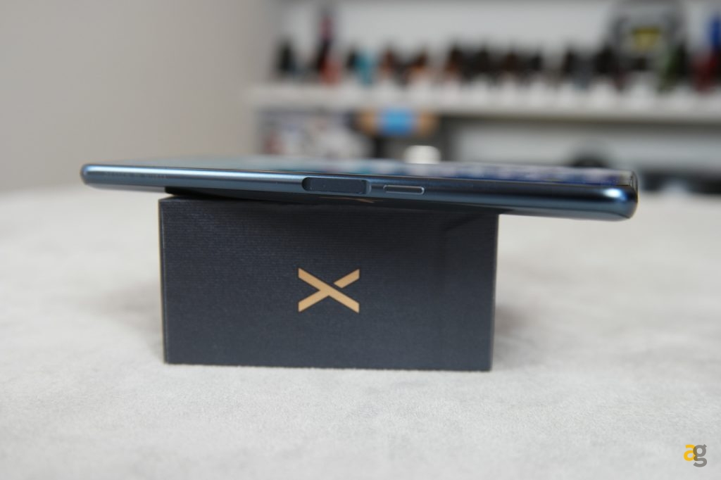 recensione-nubia-x-con-due-display