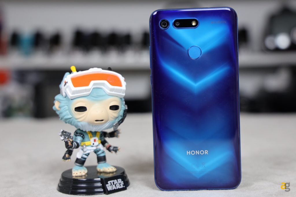 anteprima-honor-view-20-display-forato