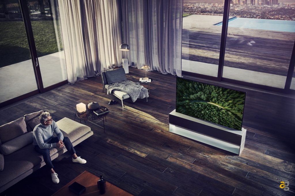 lg-presenta-un-tv-oled-arrotolabile