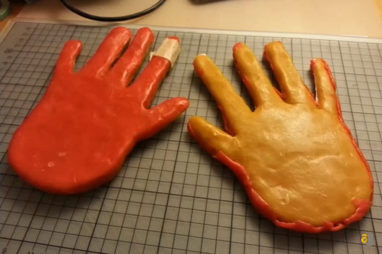 wax_hand.0