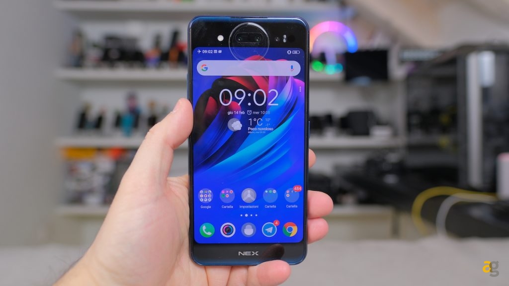 recensione-vivo-nex-dual-display