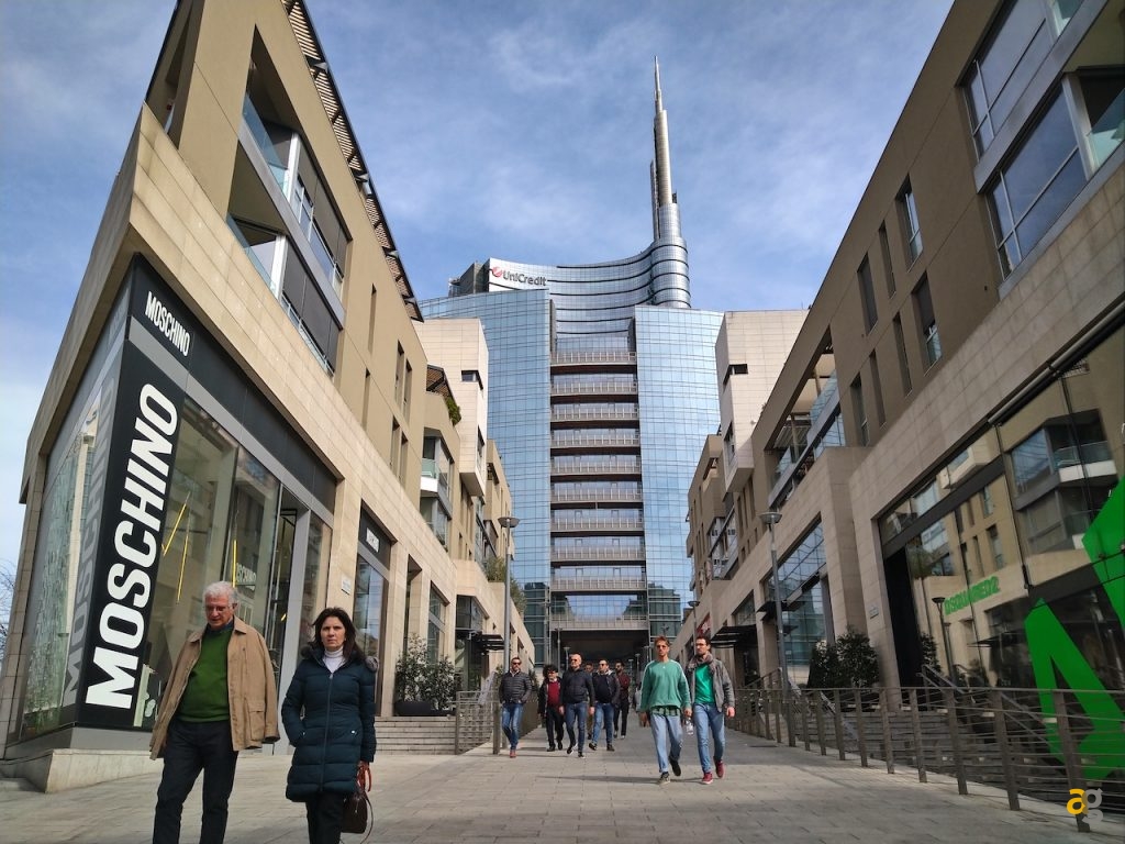 recensione-sony-xperia-10-plus