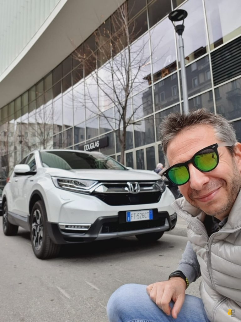 la-tecnologia-di-honda-cr-v-hybrid