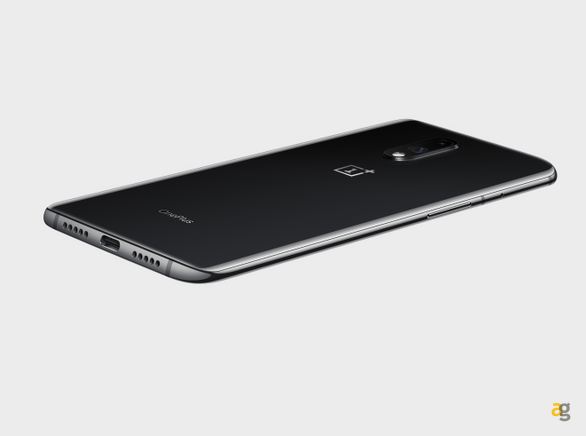 recensione-oneplus-7