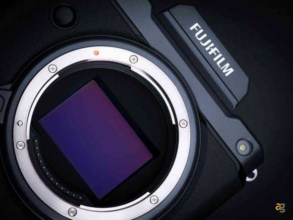fujifilm-gfx-100-specifiche-prezzo