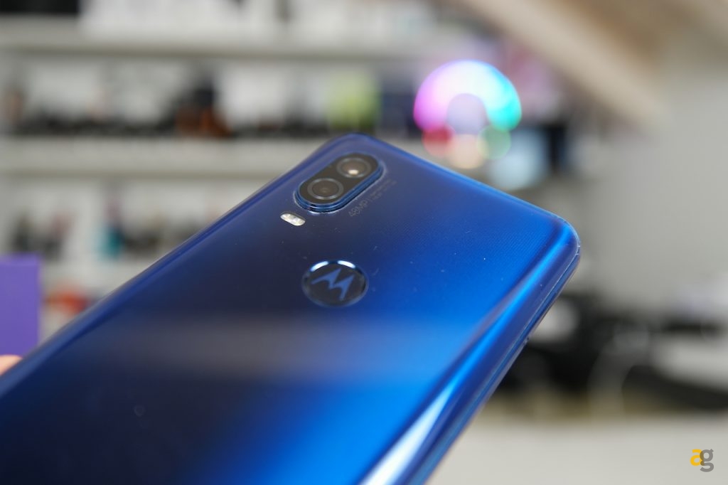 recensione-motorola-one-vision