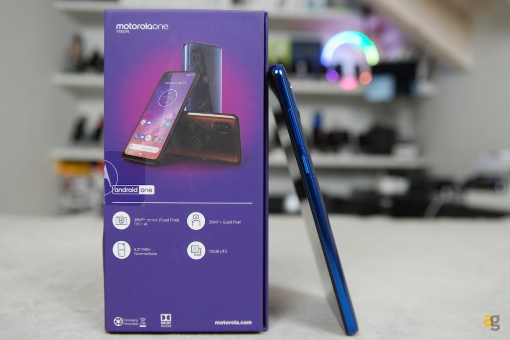 recensione-motorola-one-vision