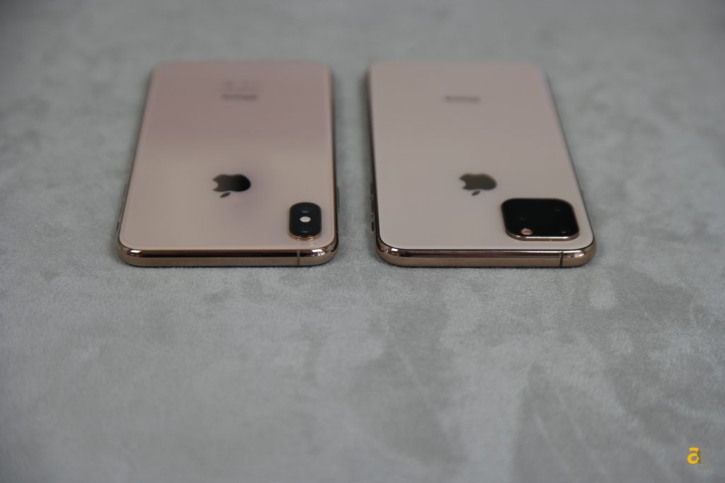 unboxing-iphone-11-clone-ecco-come-sara