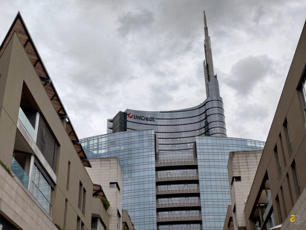 confronto-top-s10-p30pro-oneplus-7-pro-zenfone-6-oppo-reno-10x-xperia-1-mi9-g8s-20-pro