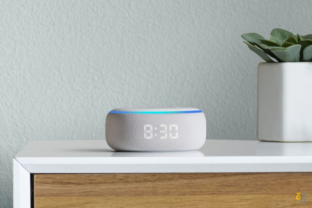 amazon-annuncia-echo-echo-flex-e-echo-dot-con-orologio-prezzi-e-caratteristiche
