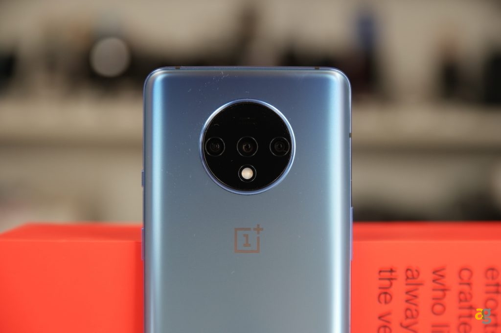 recensione-oneplus-7t