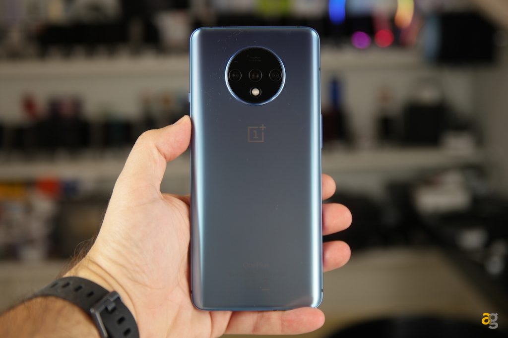 recensione-oneplus-7t